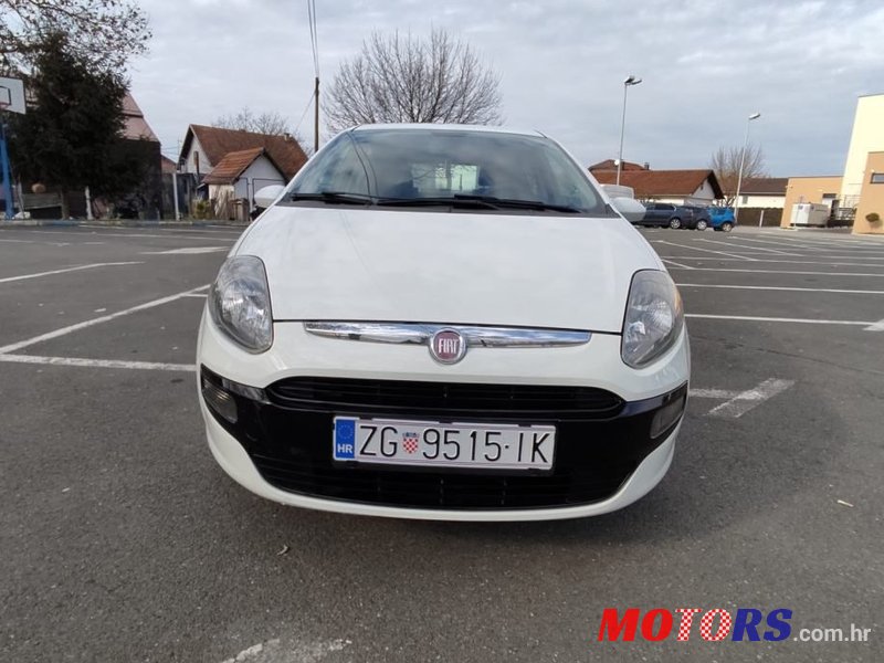 2011' Fiat Punto Evo 1,2 8V photo #5