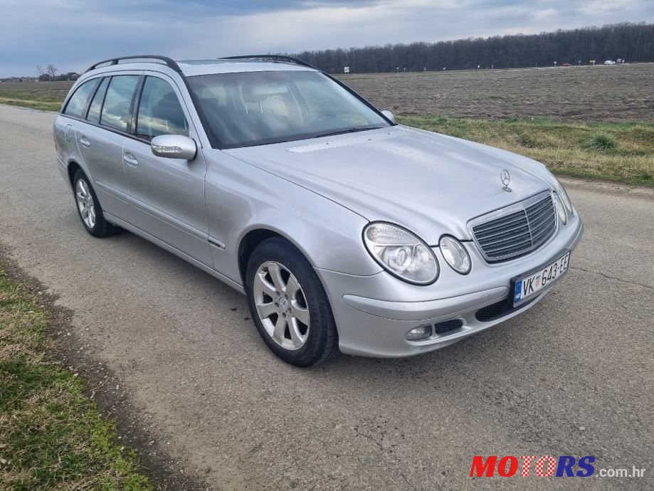 2004' Mercedes-Benz E-Klasa 220 Cdi T photo #4