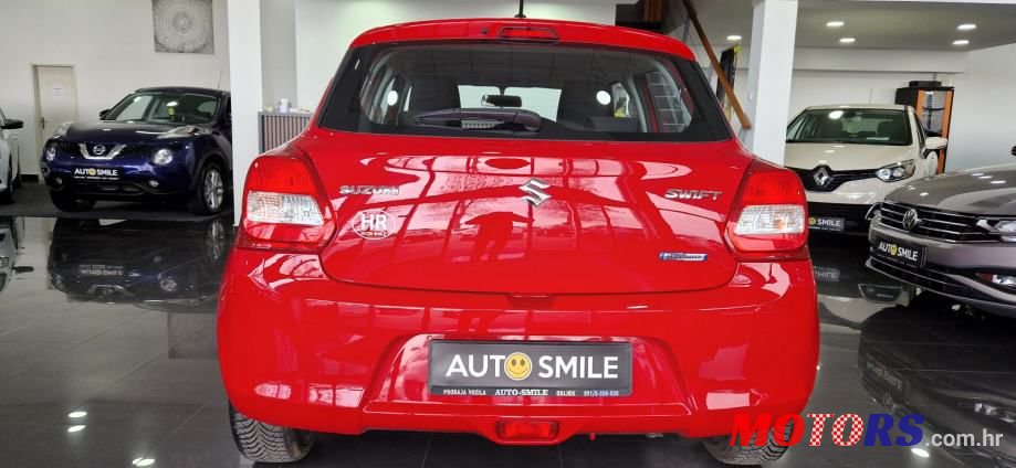2020' Suzuki Swift 1,2 photo #6