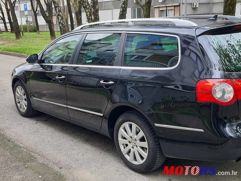 2008' Volkswagen Passat Variant photo #4