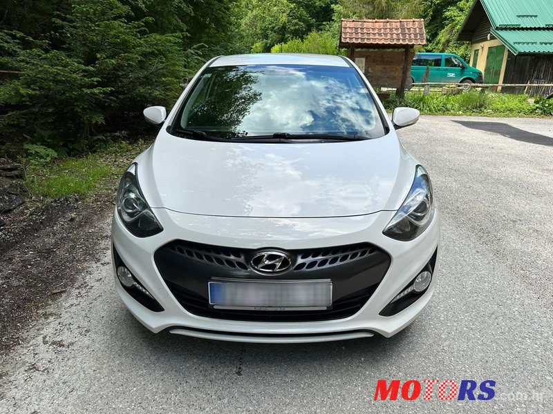 2014' Hyundai i30 1,6 Crdi photo #1