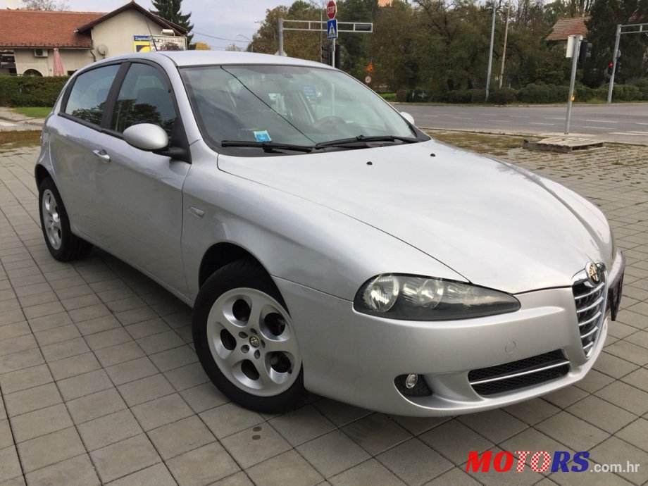 2007' Alfa Romeo 147 photo #1