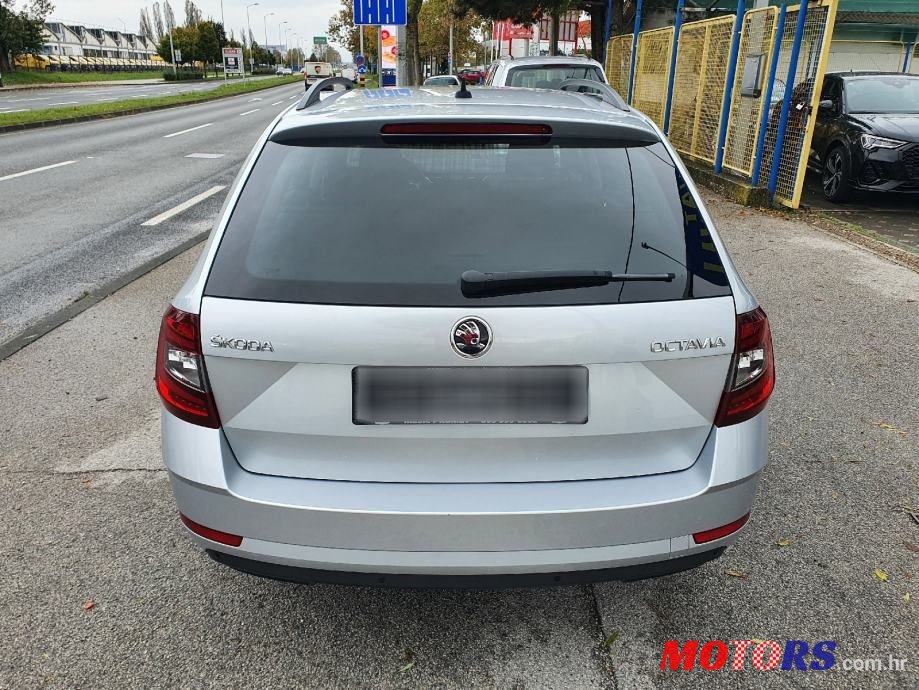 2018' Skoda Octavia Combi photo #6