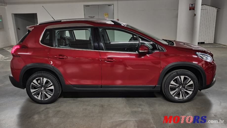 2016' Peugeot 2008 photo #5