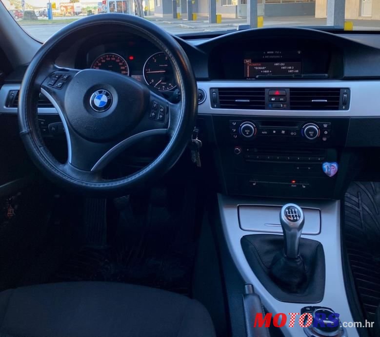 2009' BMW Serija 3 318D photo #5