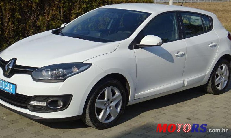 2015' Renault Megane Dci 95 photo #2