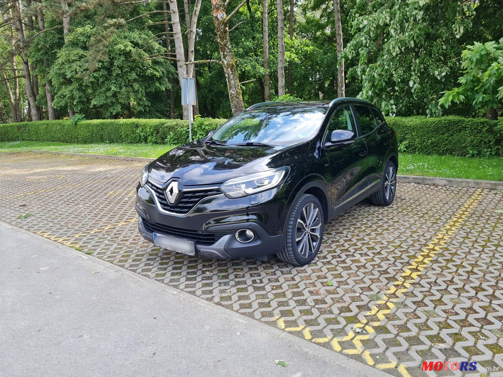 2015' Renault Kadjar Dci 130 photo #1