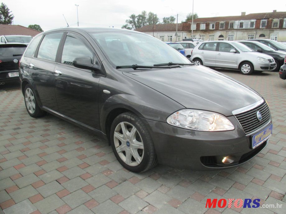 2005' Fiat Croma photo #3