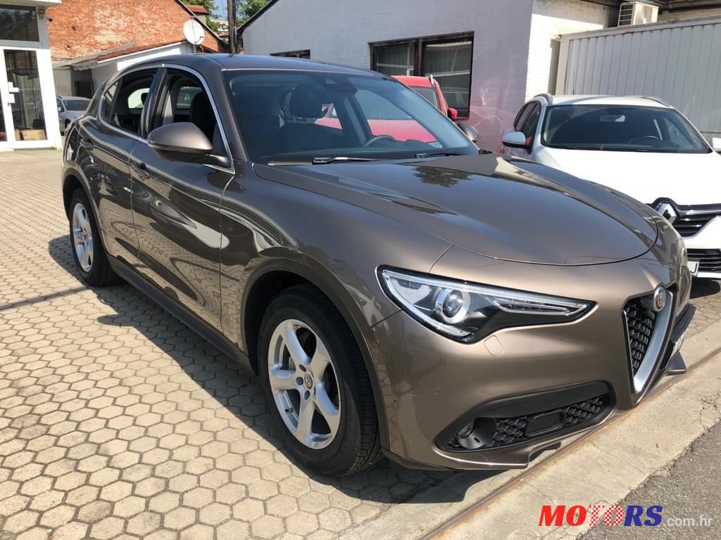 2018' Alfa Romeo Stelvio 2,2 D photo #3