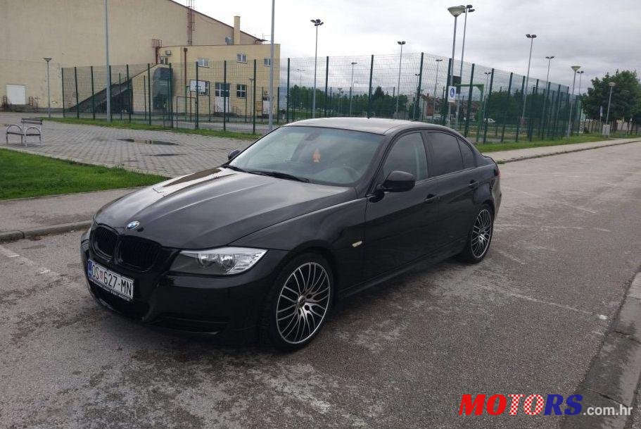2011' BMW Serija 3 316D photo #1