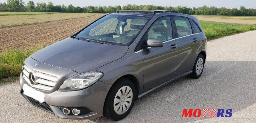 2013' Mercedes-Benz B-Klasa 180 Cdi photo #1