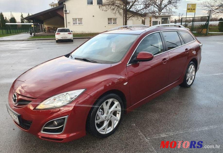 2012' Mazda 6 Sport Combi photo #1