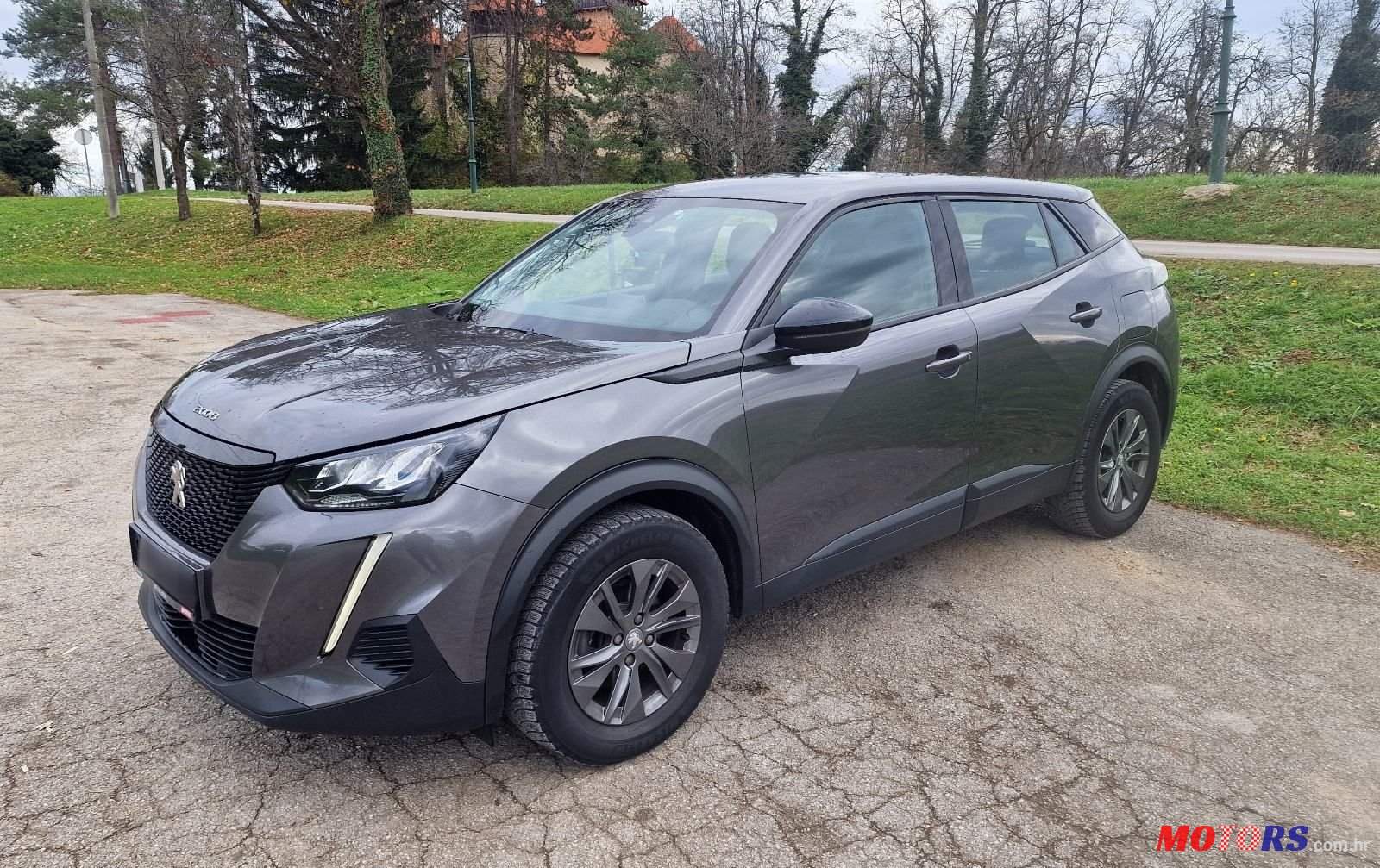 2022' Peugeot 2008 1,5 photo #3