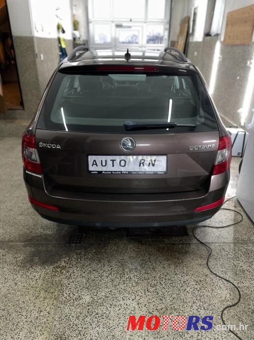 2014' Skoda Octavia Combi photo #4