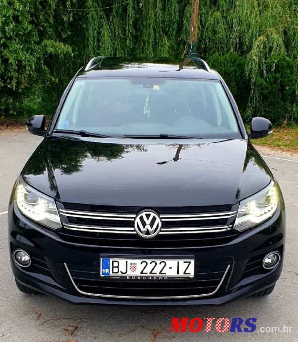 2014' Volkswagen Tiguan photo #2