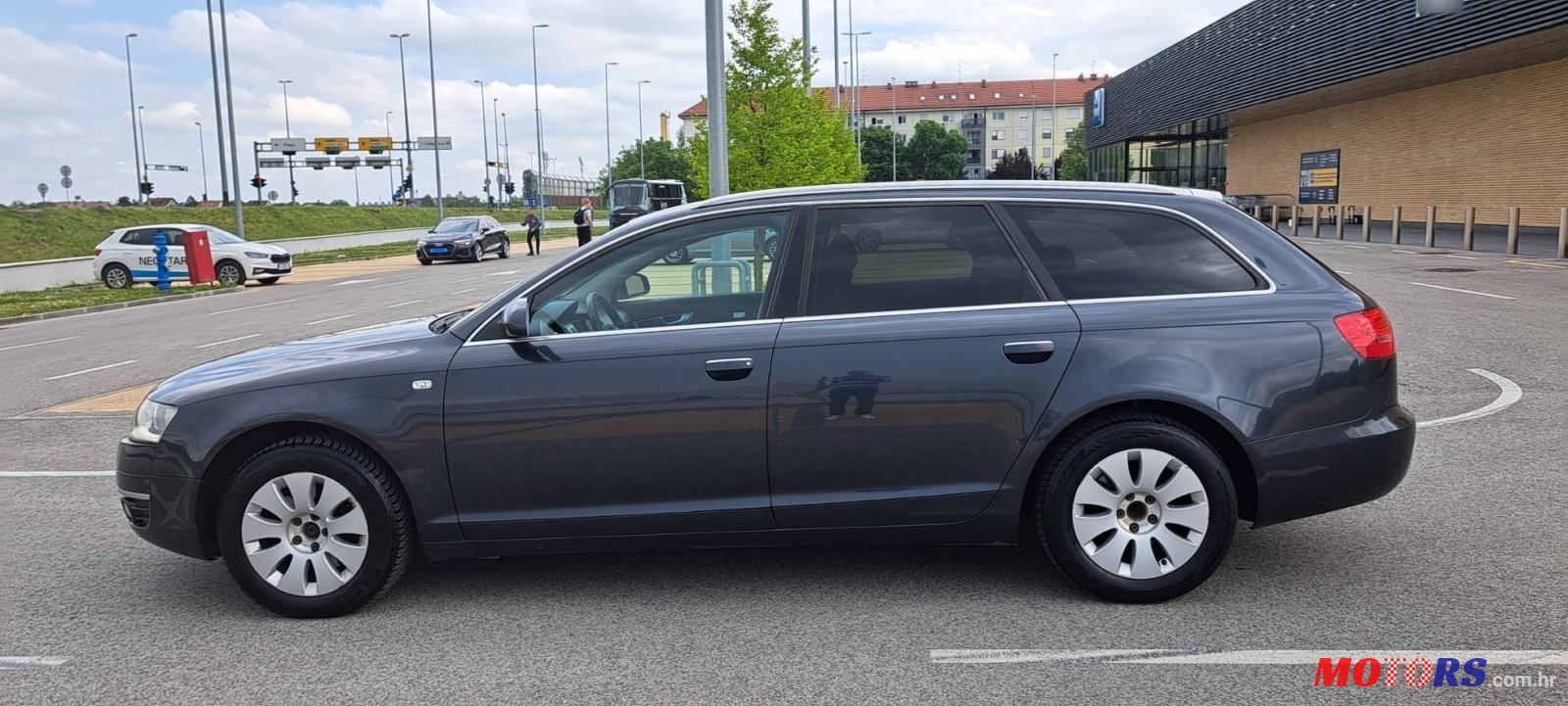 2008' Audi A6 Avant photo #6