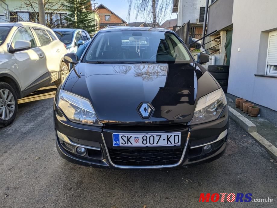 2011' Renault Laguna 1,5 Dci photo #2