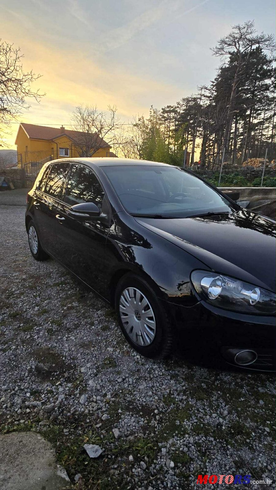 2010' Volkswagen Golf VI photo #4