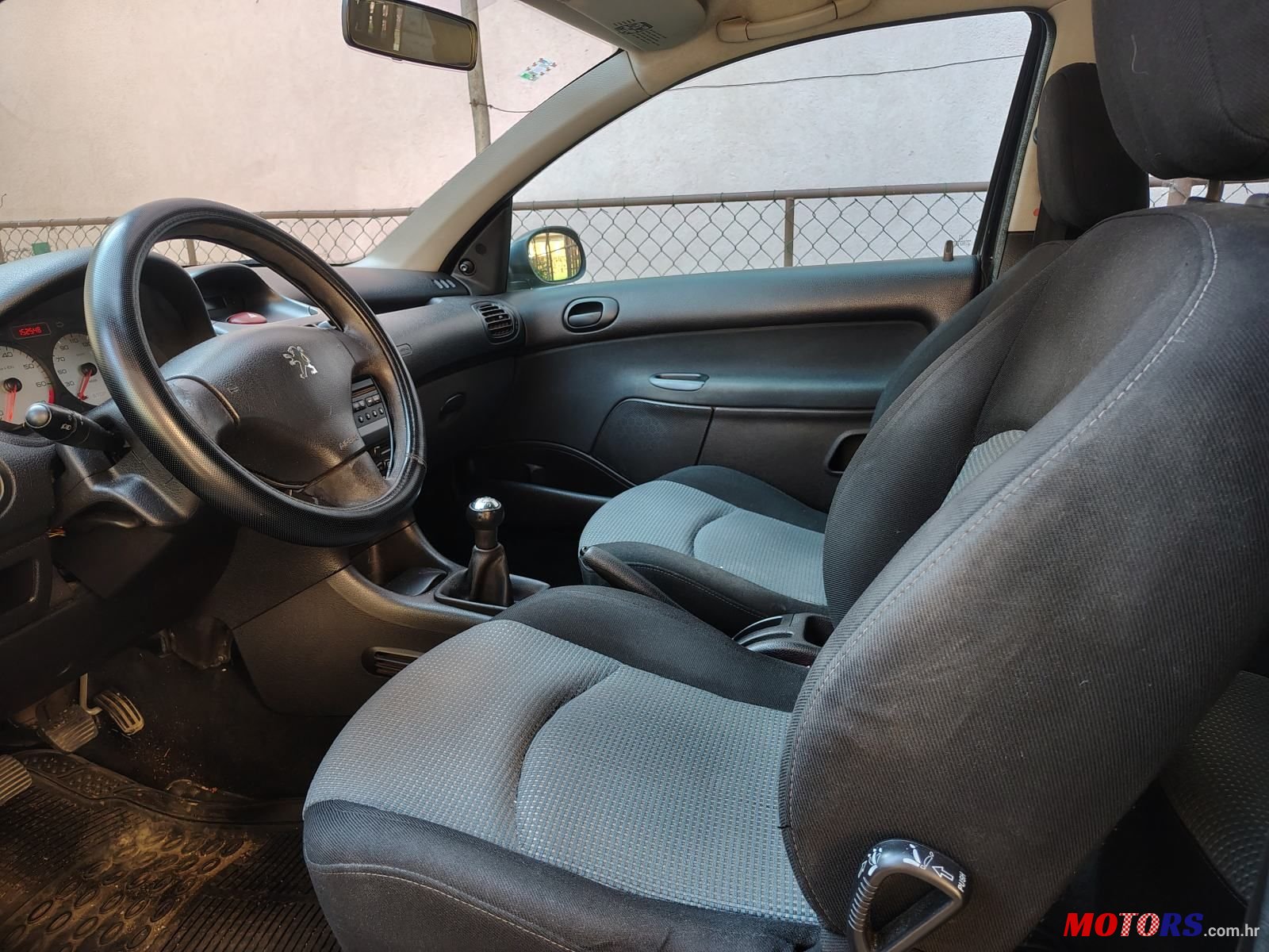 2004' Peugeot 206 photo #5