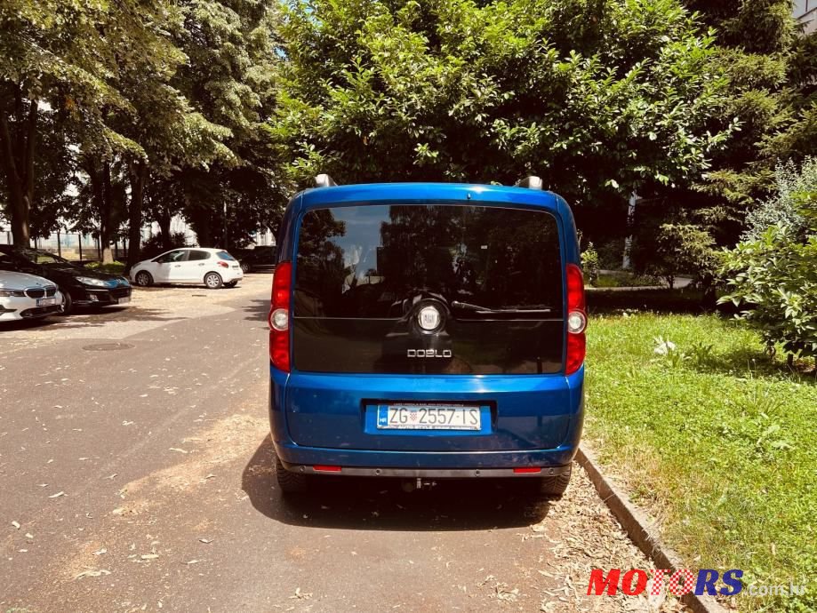 2010' Fiat Doblo 1.6 Multijet photo #4