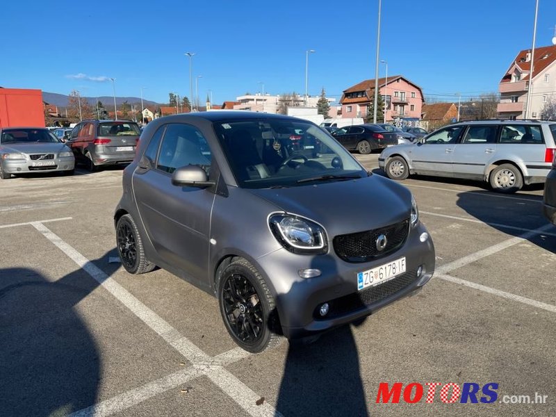 2015' Smart Fortwo Coupe Fortwo photo #2