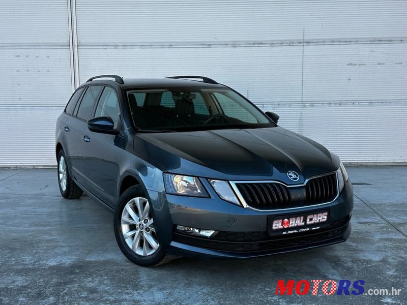 2017' Skoda Octavia Combi photo #3