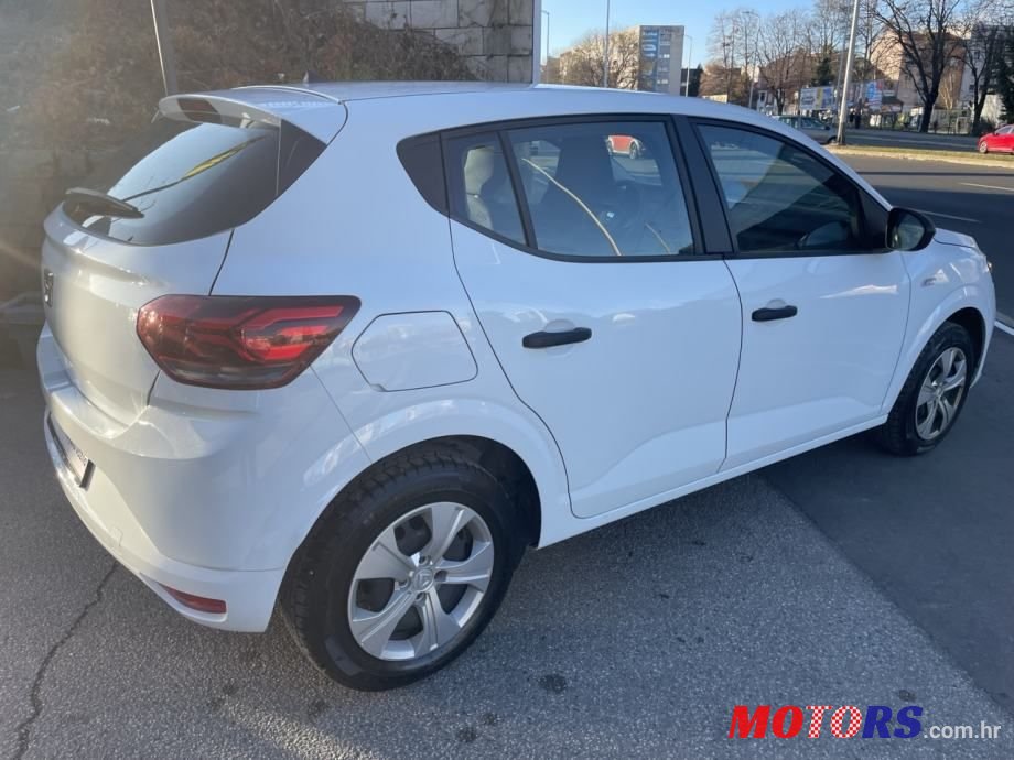2022' Dacia Sandero photo #5