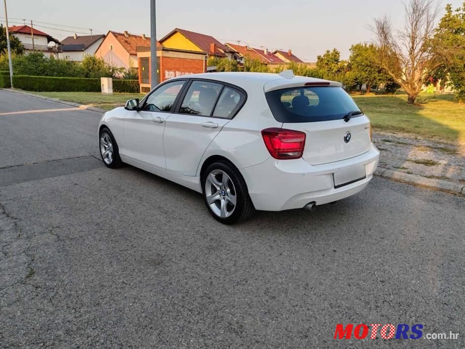 2014' BMW Serija 1 116D photo #4