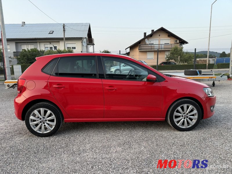 2010' Volkswagen Polo 1,6 Tdi photo #3