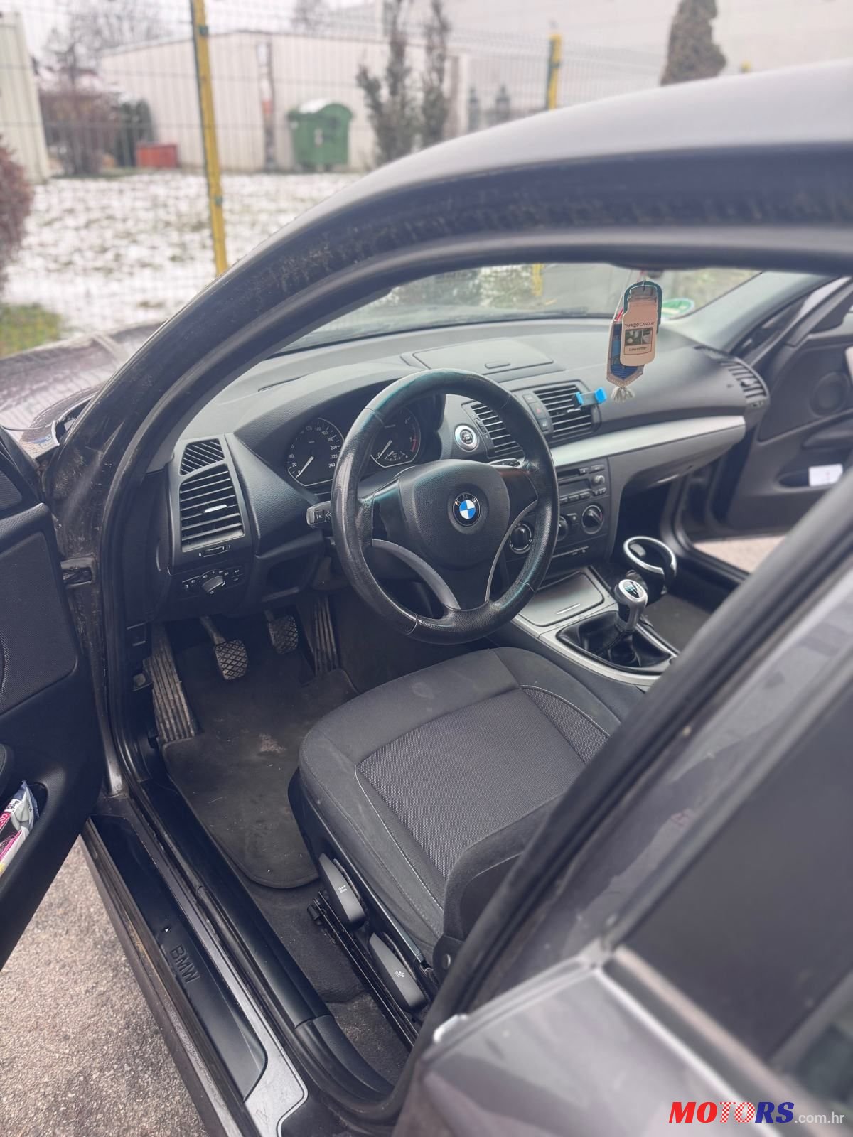 2008' BMW Serija 1 118D photo #4