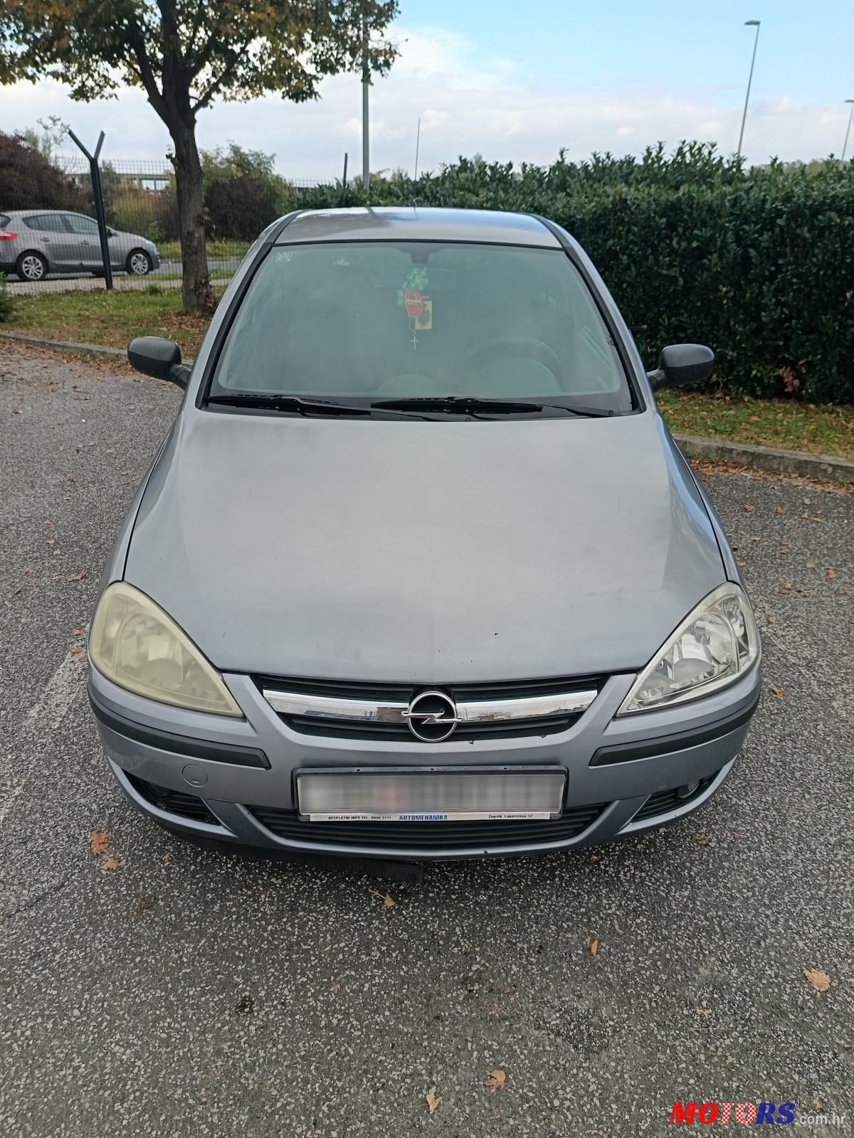 2004' Opel Corsa 1,2 16V photo #1