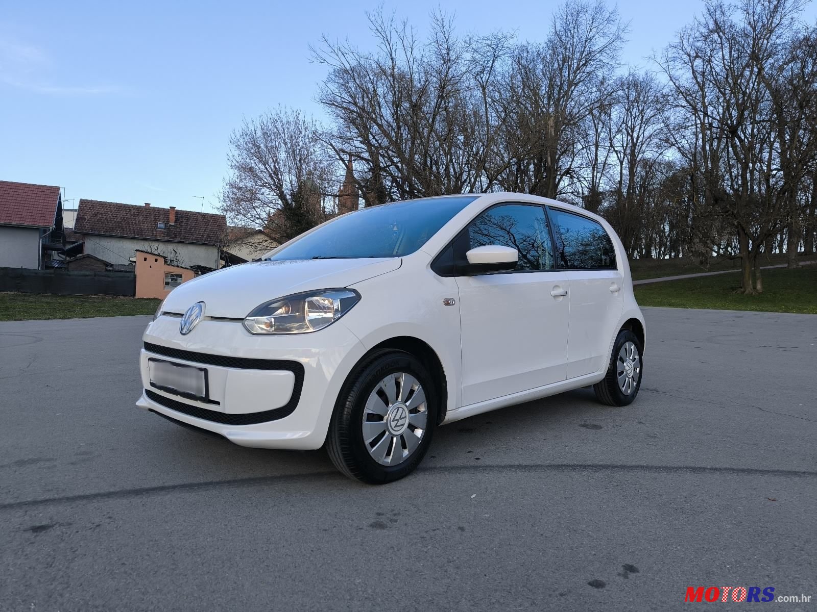 2014' Volkswagen Up! 1,0 Up! photo #1