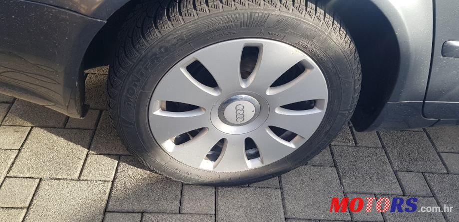 2006' Audi A4 Avant photo #6