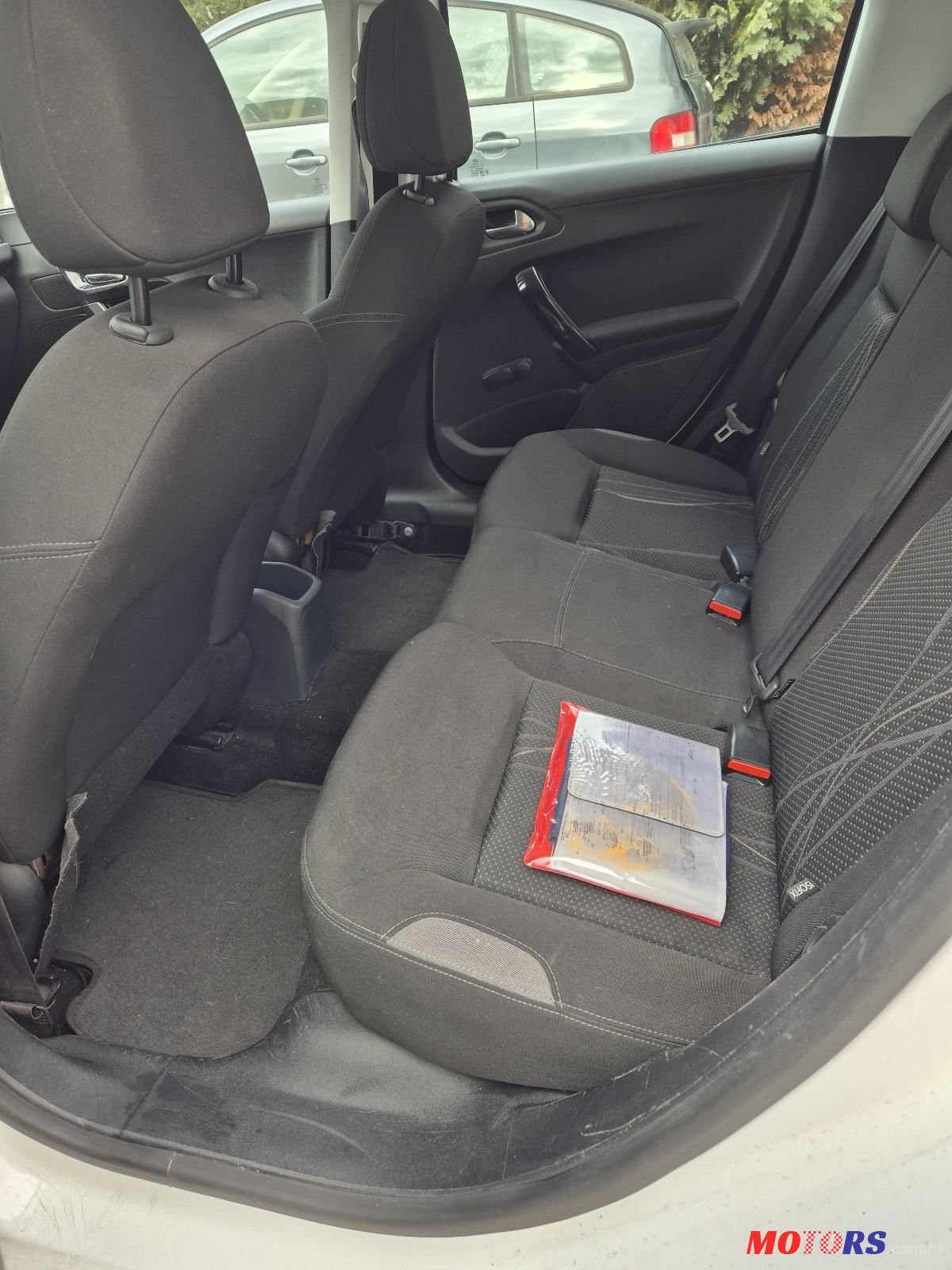 2012' Peugeot 208 1,2 Vti photo #5