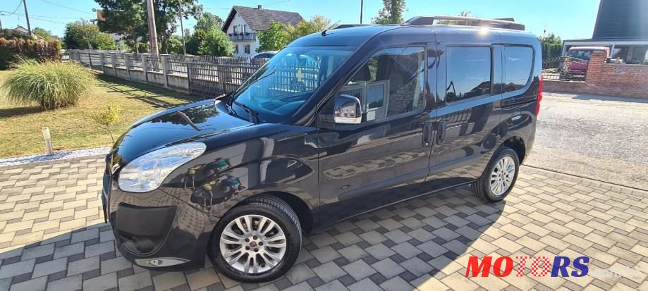 2010' Fiat Doblo 1,3 Jtd 16V photo #2