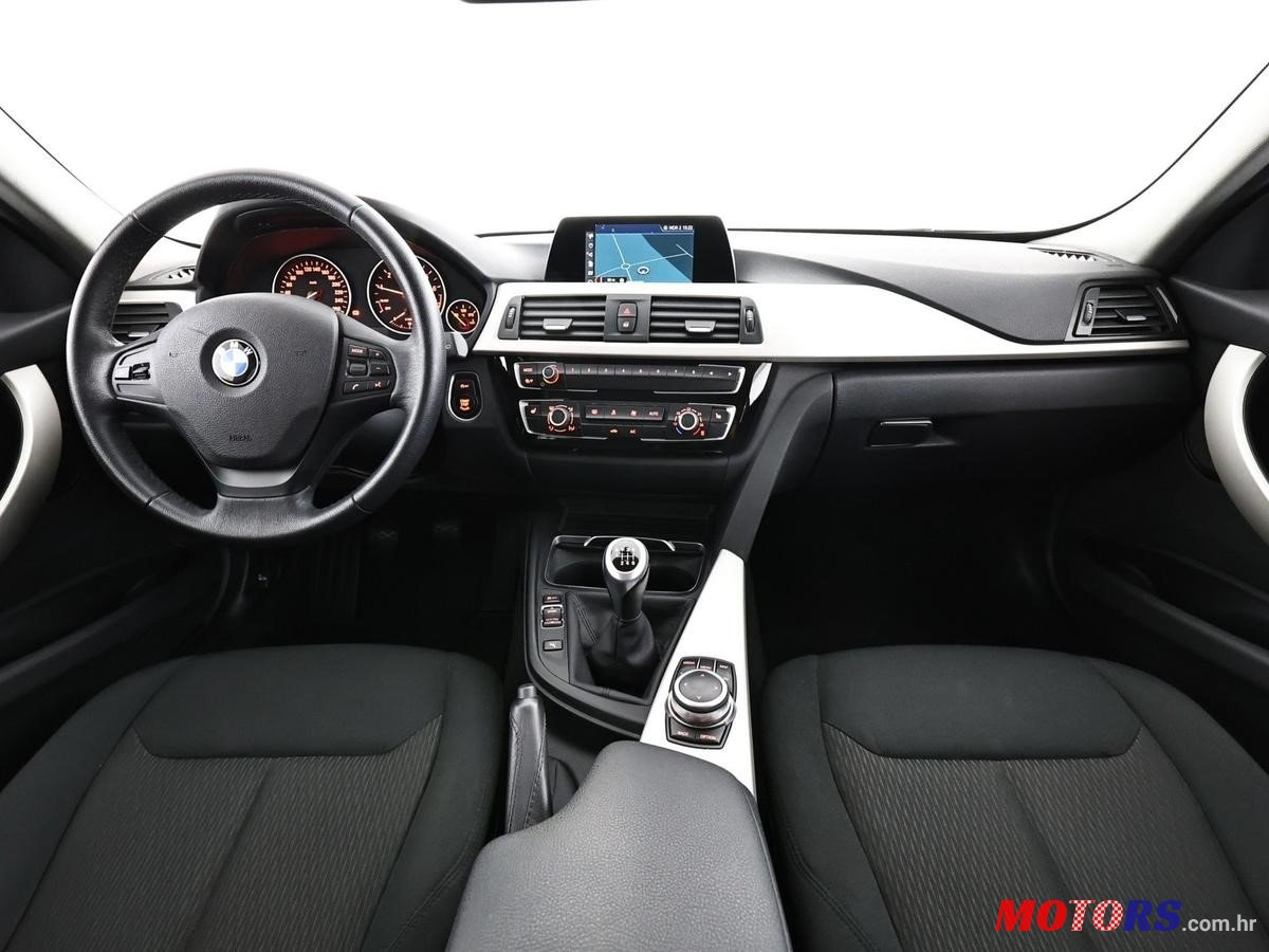 2019' BMW 318 381i photo #3