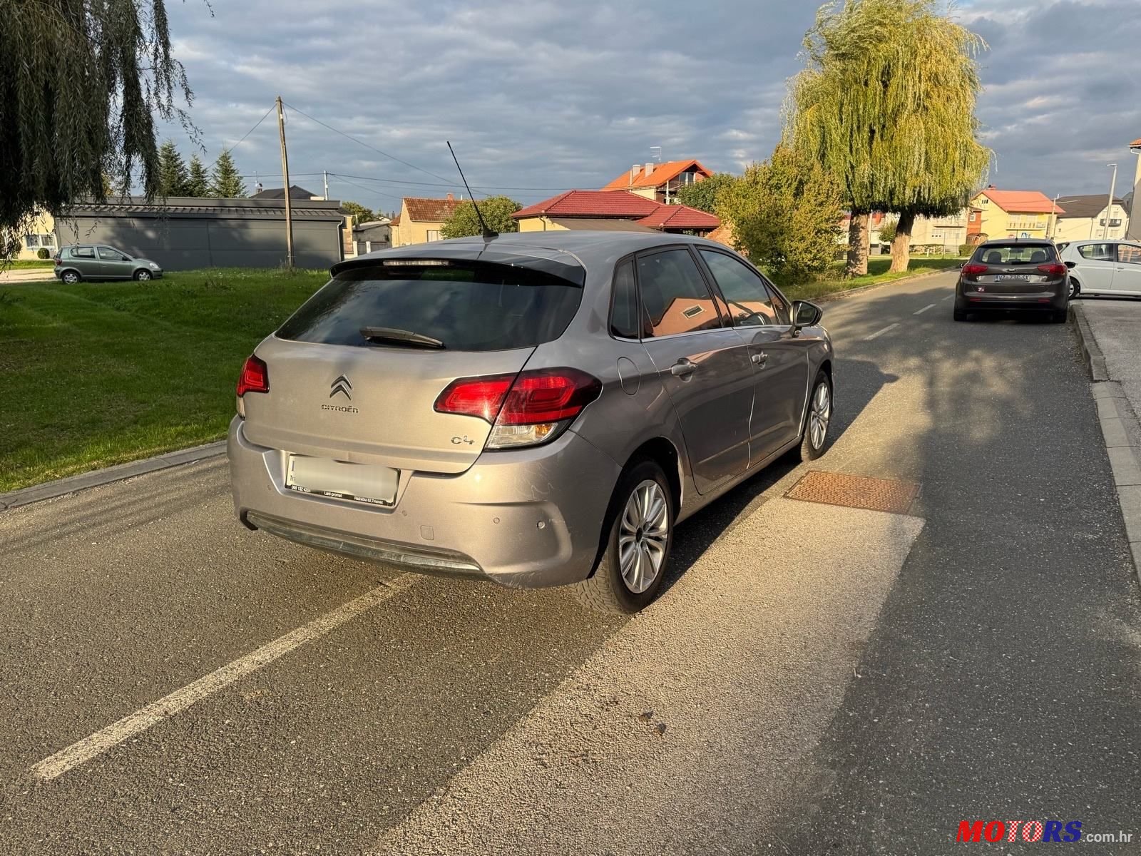 2016' Citroen C4 1,6 120 S&S photo #4