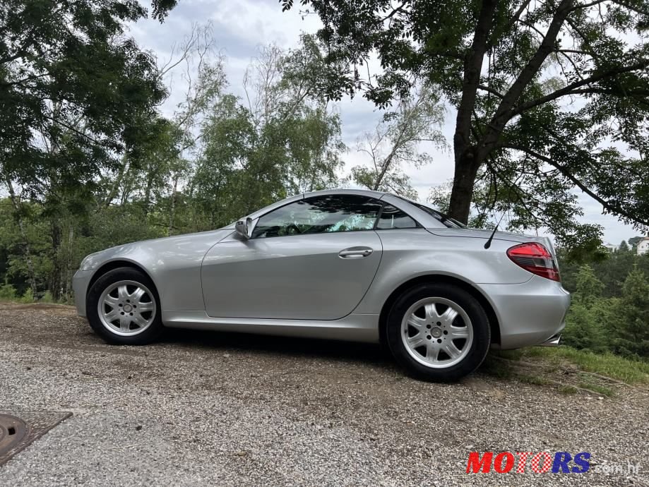 2009' Mercedes-Benz SLK 200 photo #6