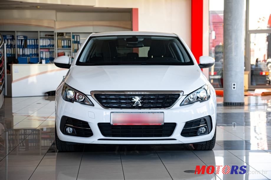 2019' Peugeot 308 1,5 Bluehdi photo #2