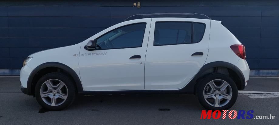 2018' Dacia Sandero photo #6