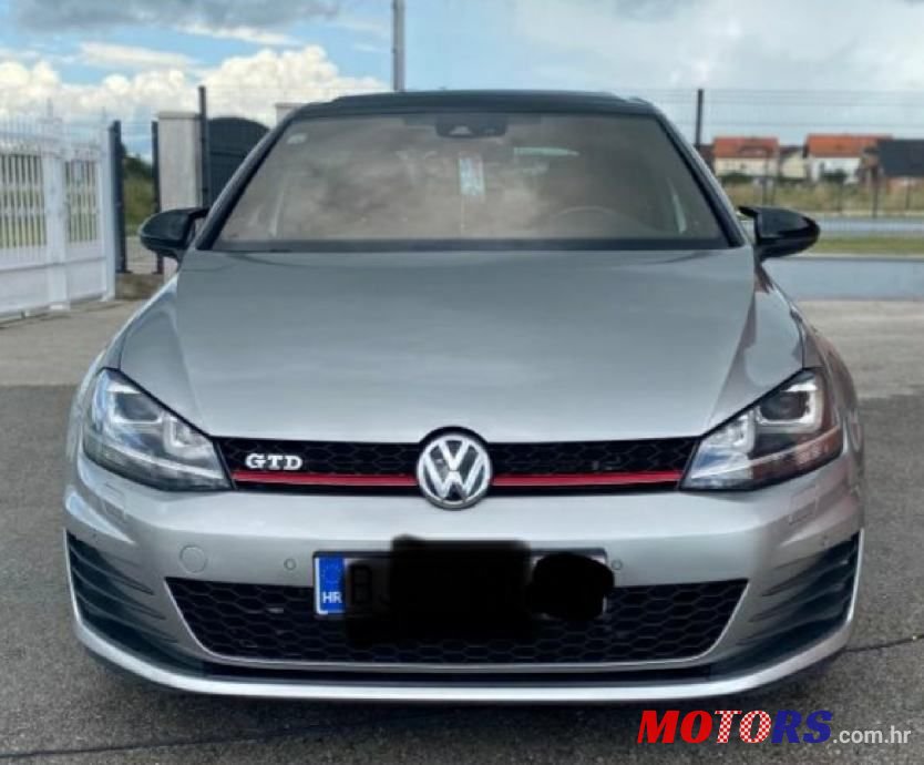 2013' Volkswagen Golf 7 photo #1