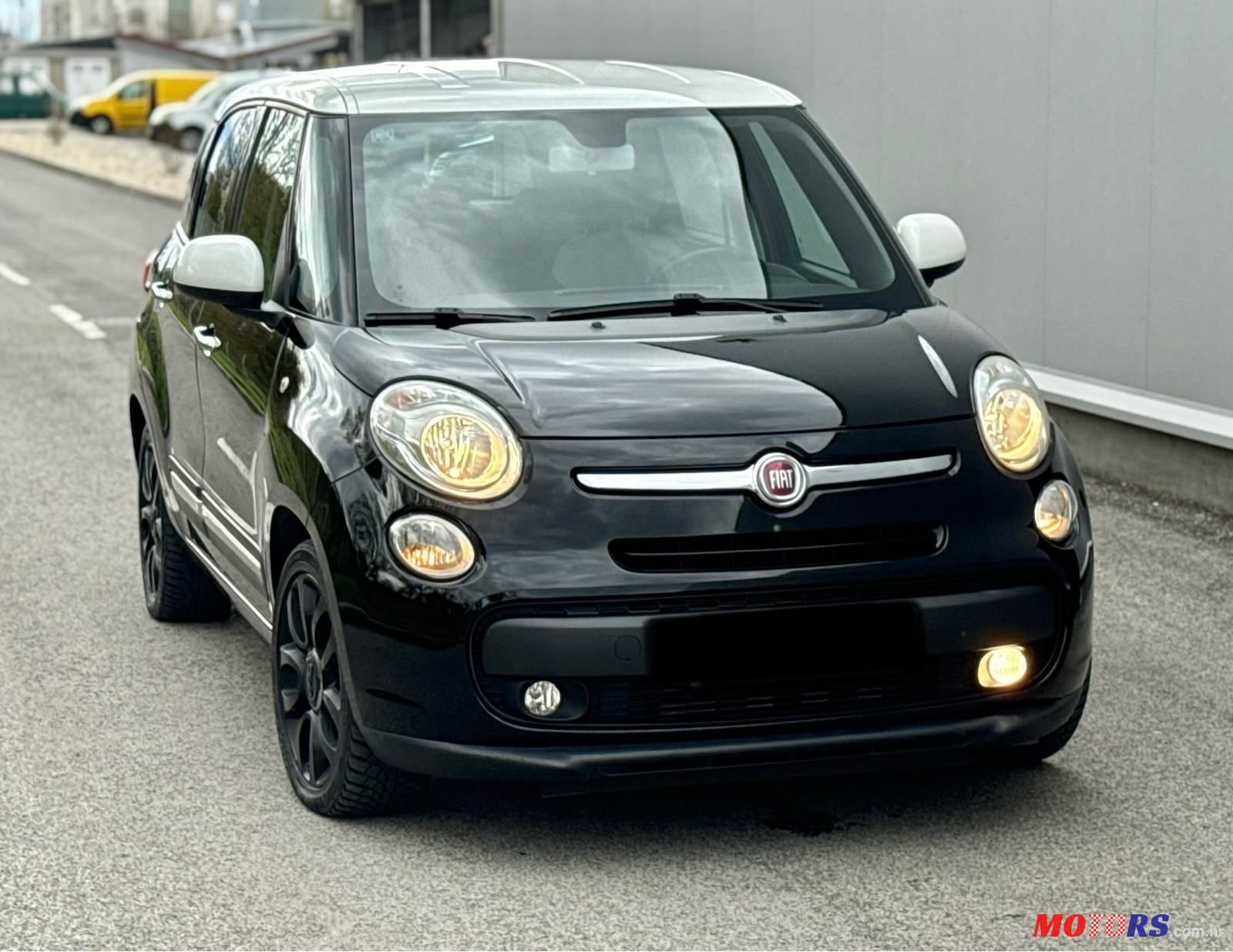 2013' Fiat 500L 1,6 Multijet photo #3