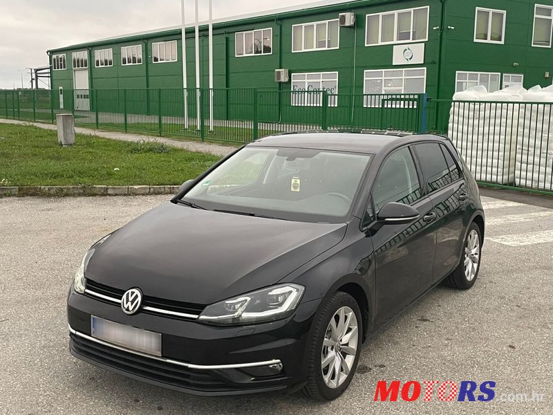 2017' Volkswagen Golf VII 2,0 Tdi Bmt photo #2