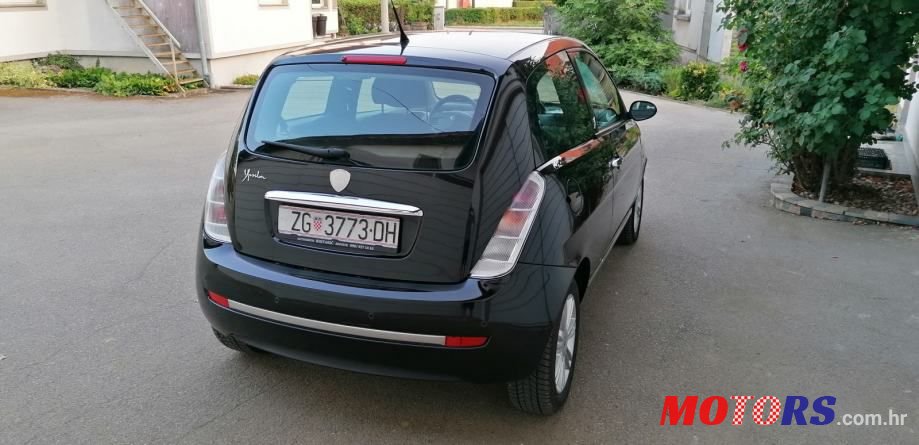 2007' Lancia Y photo #6