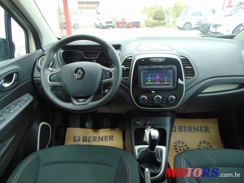 2018' Renault Captur photo #6