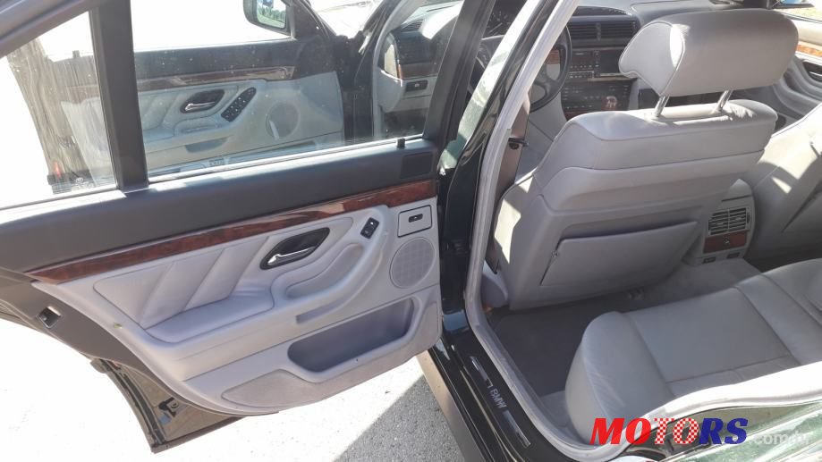 2000' BMW Serija 7 728I photo #3