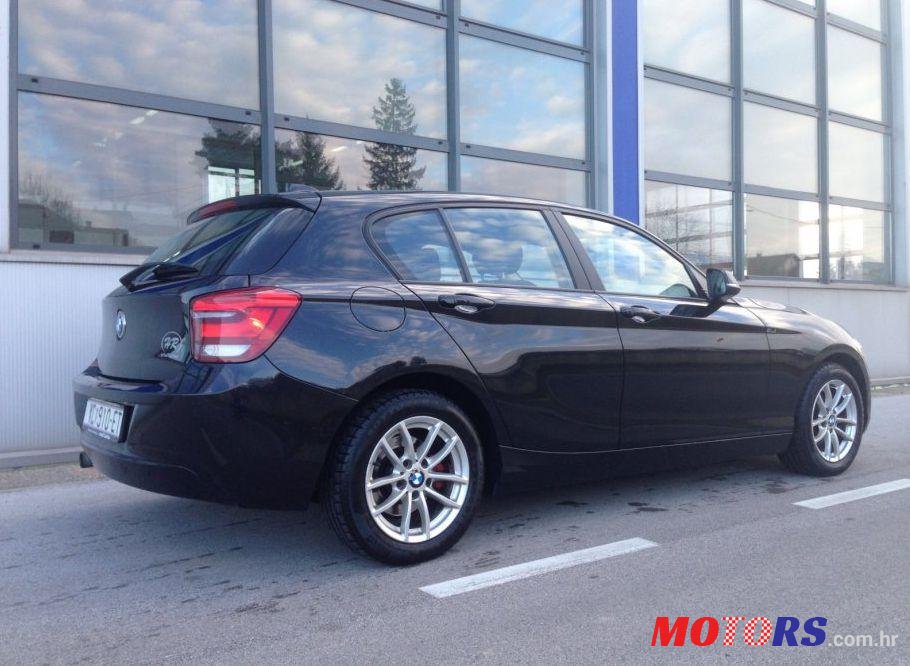 2012' BMW Serija 1 118D photo #2