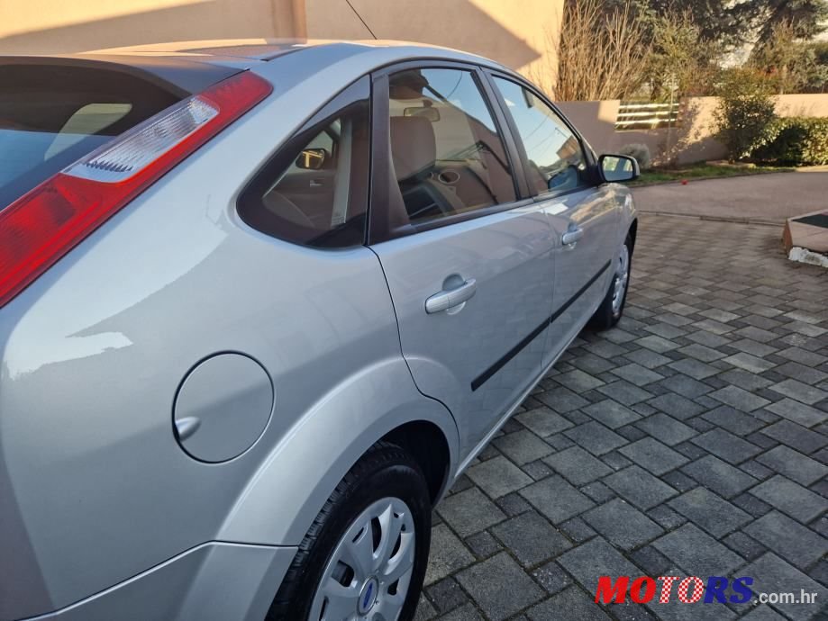 2007' Ford Focus 1.6 Tdci photo #4