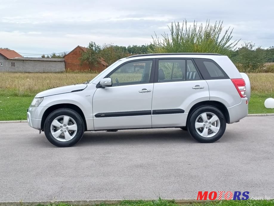 2009' Suzuki Grand Vitara 1,9 photo #2