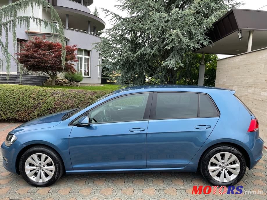 2013' Volkswagen Golf 7 1,6 Tdi Bmt photo #4